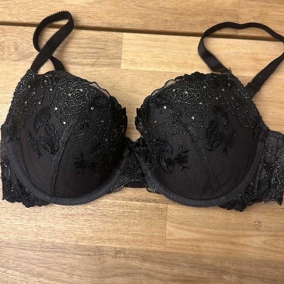 VICTORIA’S SECRET ⭐️  bra bundle - Picture 7 of 9